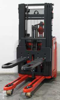 Gerbeurs 2022  Linde D 14 AP 1173-01 (4)