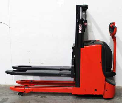 Hochhubwagen 2022  Linde D 08 1160 (3)