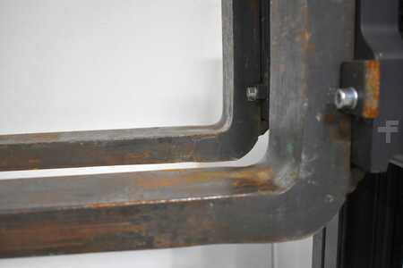 Elektro čtyřkolový VZV 2023  Linde E 30/600 HL 1252 (8)