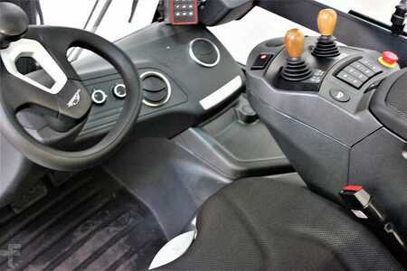 Elektrisk- 4 hjul 2023  Linde E 30/600 H 1252-01 (5)