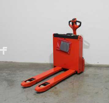 Nízkozdvižný vozík 2023  Linde T 14 ION 1155-00 (3)