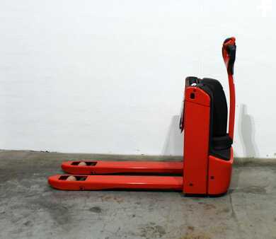 Nízkozdvižný vozík 2023  Linde T 14 ION 1155-00 (4)