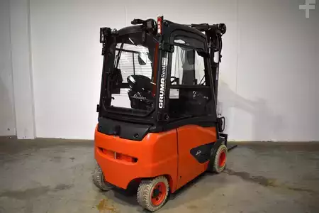 Elektryczne 4-kołowe 2024  Linde E 18 PH EVO 386-02 (3)