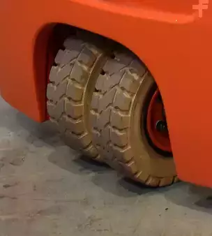 Electric - 3 wheels 2024  Linde E 16 EVO 386-02 (8)