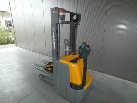 Pallet Stackers 2018  Jungheinrich EJC 216 Li (1)