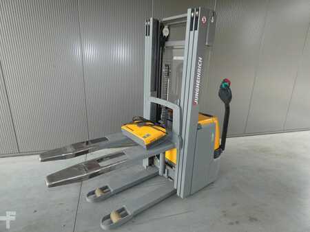 Pallet Stackers 2018  Jungheinrich EJC 216 Li 420 DZ (1)