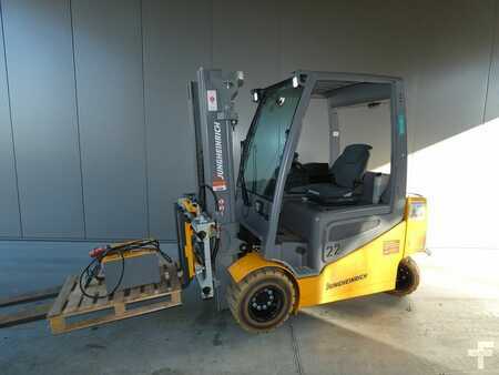 Chariots électriques à 4 roues 2021 Jungheinrich EFG S30 - 470 DZ (1)