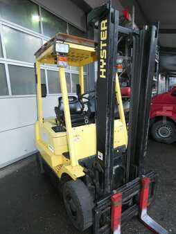 Dieseltruck 2002  Hyster H 2.00 XMS (2)