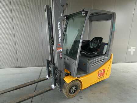 Elektro 3 Rad 2016  Jungheinrich EFG 216 K 464 DZ (1)