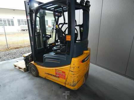 Carrelli elettrici 3 ruote 2015  Jungheinrich EFG 216 MP 500 DZ (3)