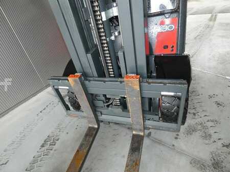 Dieselstapler  Linde H 30 D (2)
