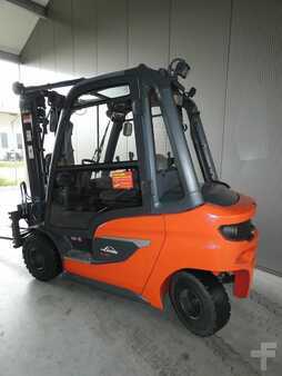 Dieselstapler  Linde H25 D (2)