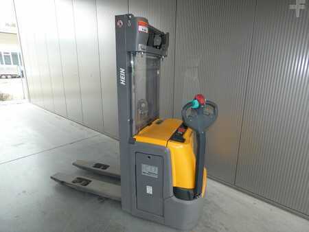 Stacker pedestre 2019  Jungheinrich EJC 212 - 430 DZ (1)