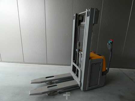 Gerbeurs 2019 Jungheinrich EJC 212 - 430 DZ (2)