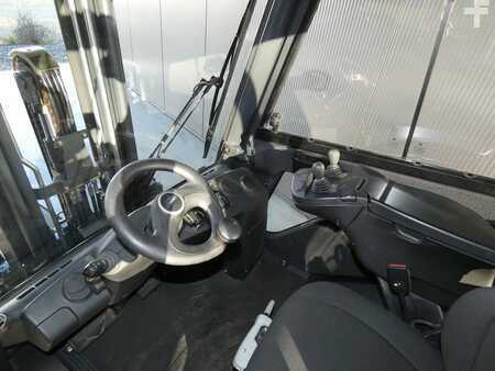 Dieselstapler  Linde H25D -02-392 (3)