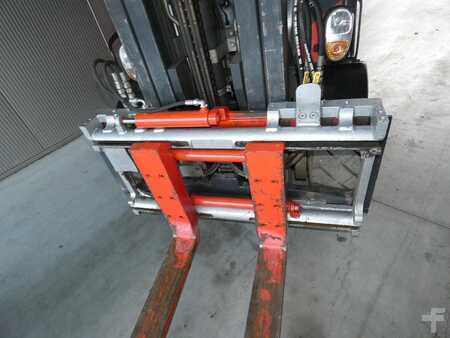 Dieselstapler  Linde H 30 D (2)
