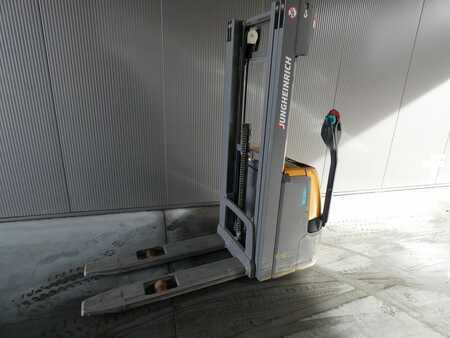 Stoccatori 2018  Jungheinrich EJC 112 (1)