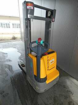 Stoccatori 2018  Jungheinrich EJC 112 (7)