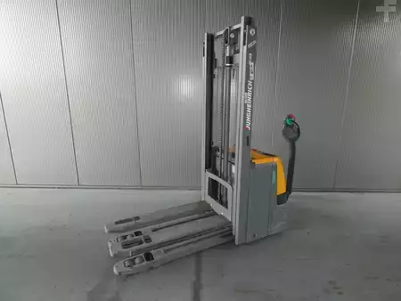 Stacker pedestre 2019  Jungheinrich EJC 112 z (1)
