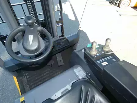 Elektro 3 Rad 2017  Jungheinrich EFG 216 (6)