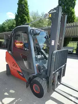Treibgasstapler 2017 Linde H 25 T (1)