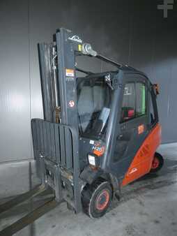 Treibgasstapler  Linde H 25 T - 01 (1)
