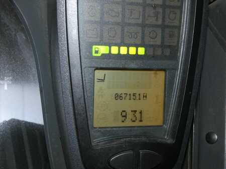 Treibgasstapler  Linde H 25 T - 01 (7)