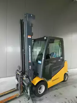 Elektro 4 Rad 2013 Jungheinrich EFG S 30 (1)