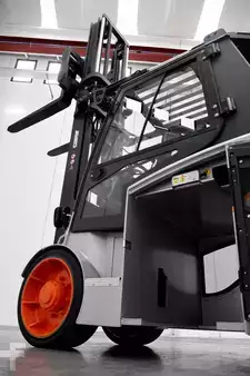 4-Wheel Electric 2026 Carer A80SC - extrem schmal (5)