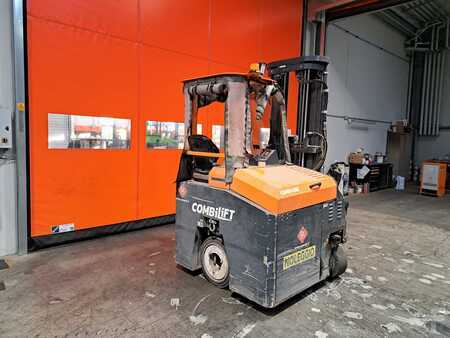 Carretilla de 4 vías 2023  Combilift C3000CBE (2)