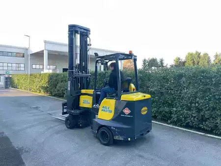 Chariots à mât rétractable 2018  Aisle Master AM20WHE (6)