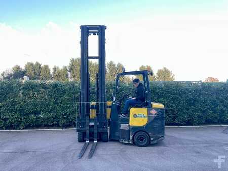 Retráctil 2020  Aisle Master AM20SHE (1)