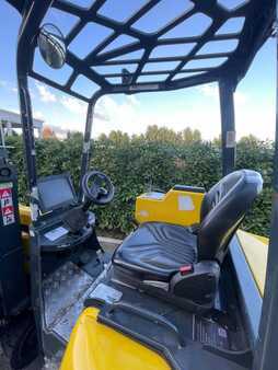 Retráctil 2020  Aisle Master AM20SHE (6)