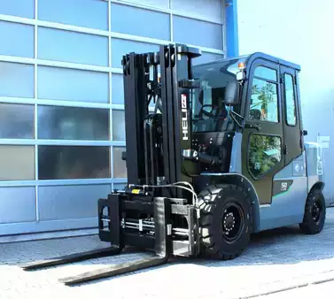 El Truck - 4-hjul 2026  Heli CPD50 (1)