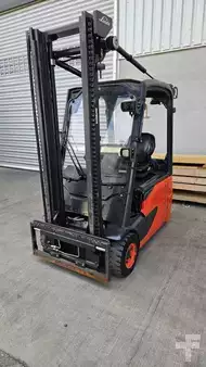 Elektro 3 Rad  Linde E12-01 (1)