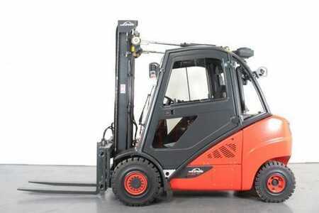 Dízel targoncák 2017  Linde H25D-02 EVO (1)
