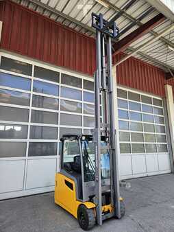 Elektro 3 Rad 2018  Jungheinrich EFG 216 (2)