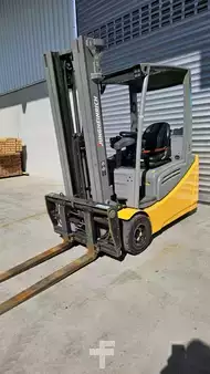 Elektro 3 Rad 2018  Jungheinrich EFG 218 (1)