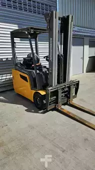 Elektro 3 Rad 2018  Jungheinrich EFG 218 (2)
