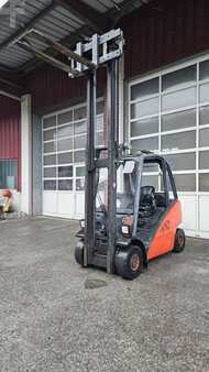 Diesel Forklifts 2011  Linde H25D-01 (3)