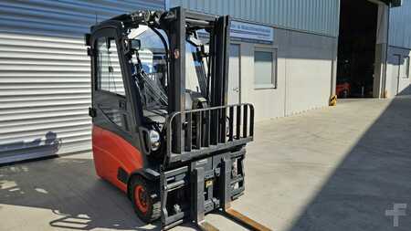 Elektro 3 Rad 2009  Linde E16C-01 (1)