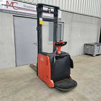 Hochhubwagen 2008  Linde L12AP (5)