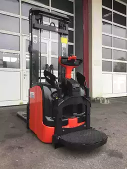 Hochhubwagen 2013  Linde L14 APi (6)