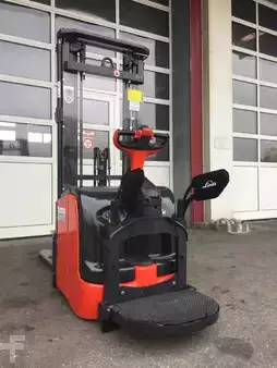 Hochhubwagen 2013  Linde L14 APi (7)