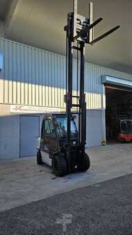 Dieselstapler 2009  Nissan YG1D2A30Q (3)