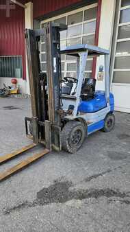 Dízel targoncák 1995  Toyota 02 6FDF 30 (2)