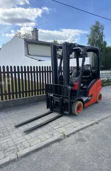 LPG heftrucks 2015  Linde H16T EVO (1)