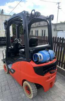 LPG heftrucks 2015  Linde H16T EVO (6)