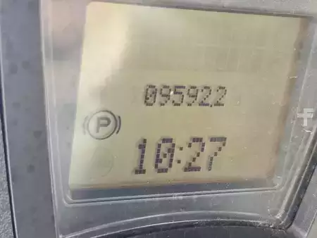 Wózki widłowe diesel 2016  Linde H30D-02 (5)
