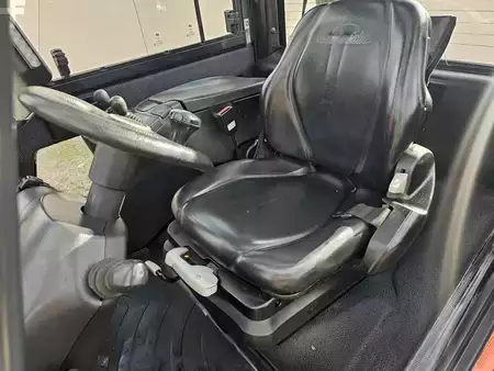 Wózki widłowe diesel 2016  Linde H30D-02 (6)